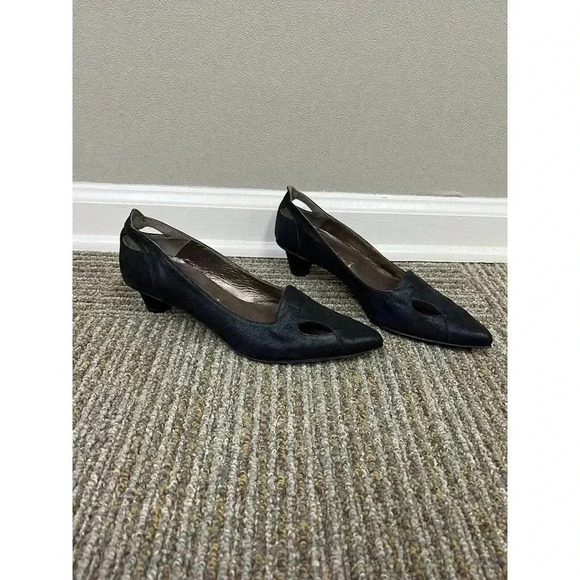 Peter Kent Vero Cudio Vintage Black Cut Out Leather Kitten Heels 36.5 US 6.5 EUC - Picture 3 of 14